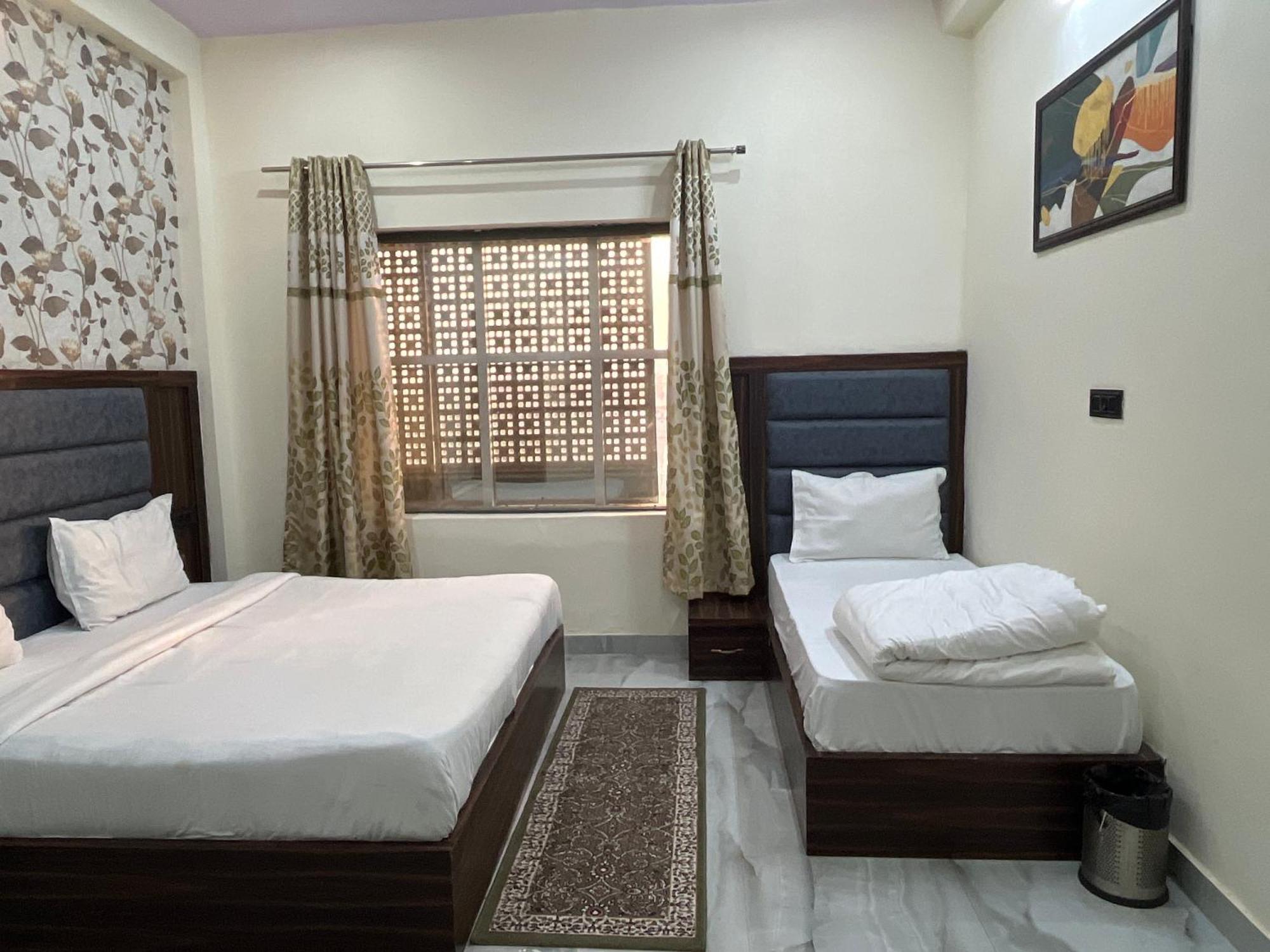 Hotel Snow White Budget Family Rooms - In House Parking - 5G Wifi- Gyser Facility Tājganj Zewnętrze zdjęcie